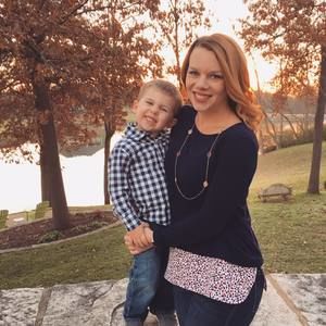 Meet your Posher, Laura